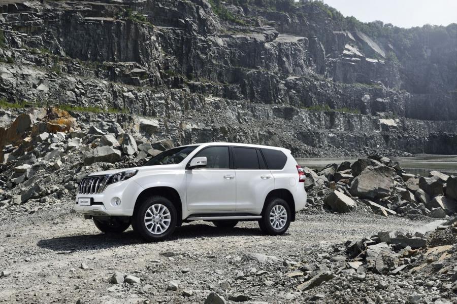  Toyota Land Cruiser Prado 2013 года  (фото 42 из 103)